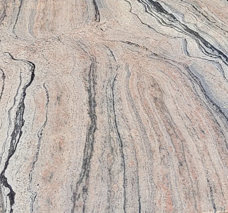 Granit Prada Gold - wzornik materiału na nagrobek